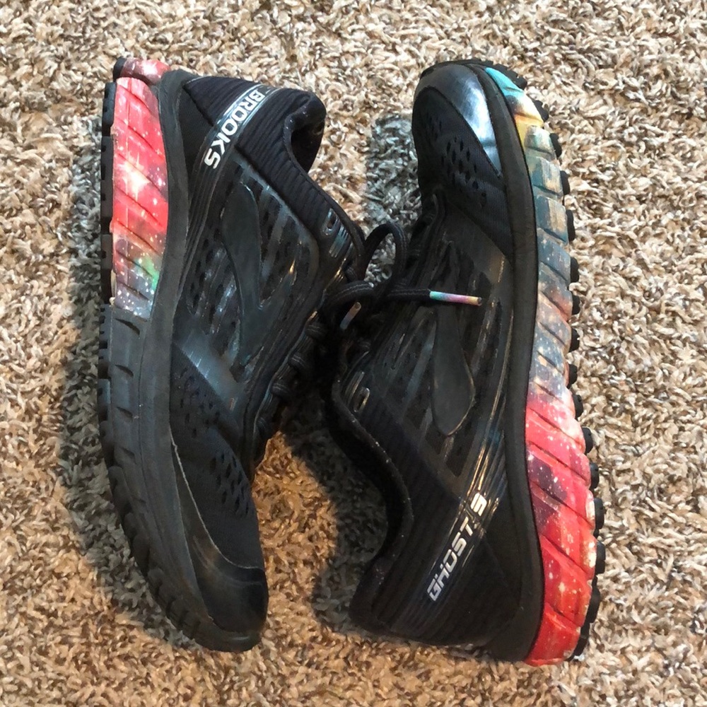 Brooks Ghost 9 Running Shoe- Size 8.5 Women’s